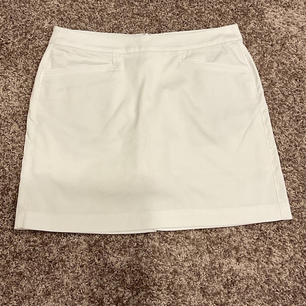 PGA Tour Women's White Mini Skort